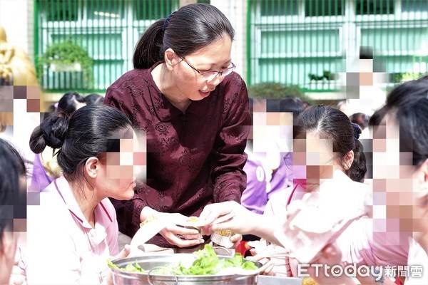 高雄女監辦感恩圍爐　1300名受刑人滿心感恩 2019-1-10