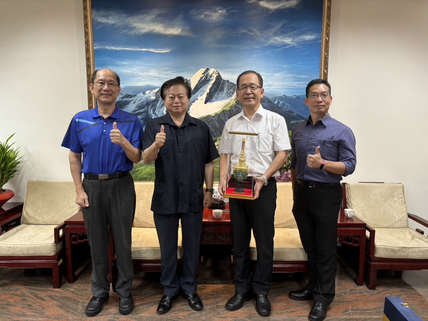 周署長親勉赴泰代表團4