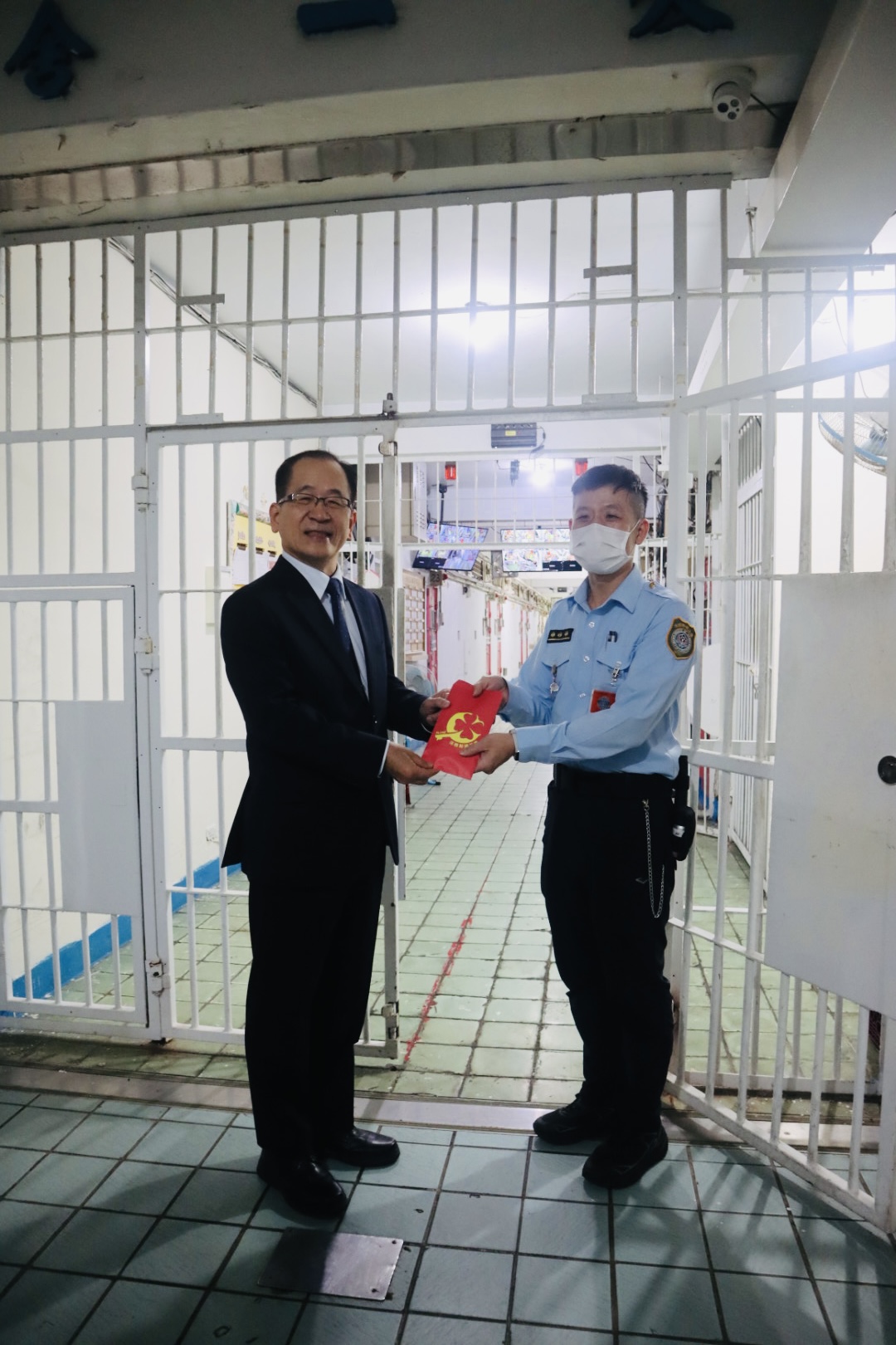 北所-署長致贈禮袋_0